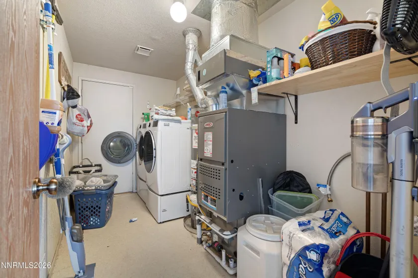 613 Occidental, Dayton, Nevada 89403, 3 Bedrooms Bedrooms, ,2 BathroomsBathrooms,Residential,Residential,Occidental,260004404