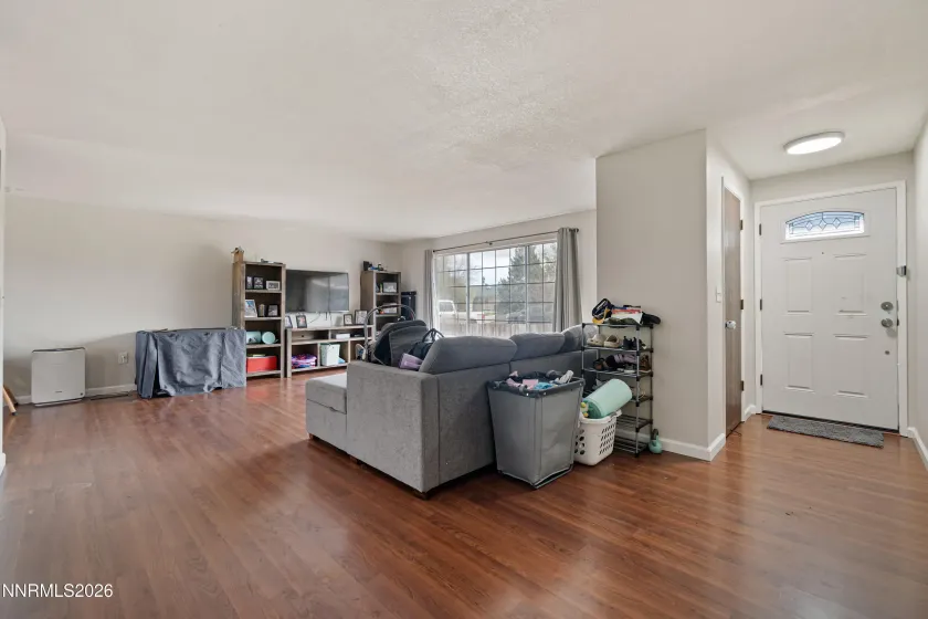 613 Occidental, Dayton, Nevada 89403, 3 Bedrooms Bedrooms, ,2 BathroomsBathrooms,Residential,Residential,Occidental,260004404