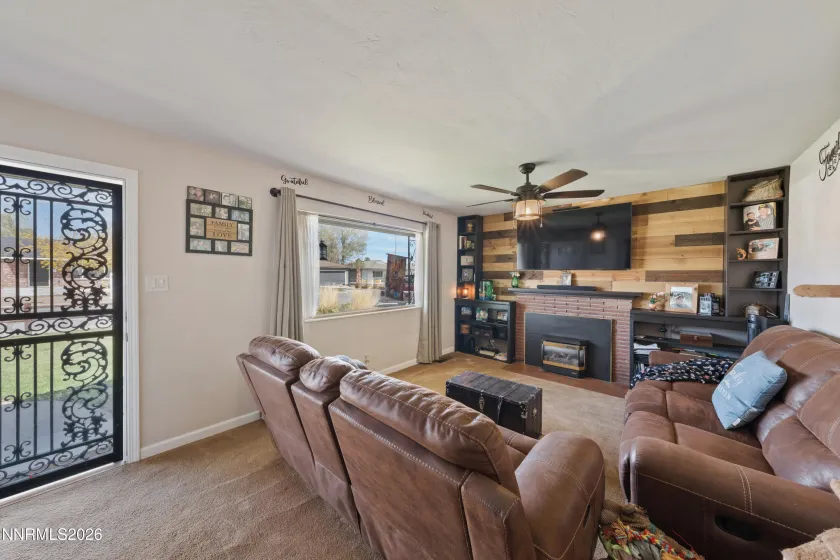 2035 K, Sparks, Nevada 89431, 3 Bedrooms Bedrooms, ,1 BathroomBathrooms,Residential,Residential,K,260004405