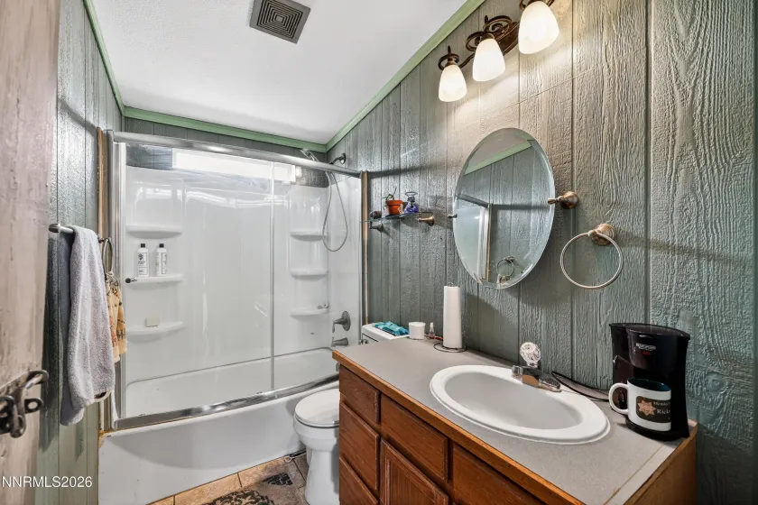 6877 Victor, Fallon, Nevada 89406, 3 Bedrooms Bedrooms, ,2 BathroomsBathrooms,Residential,Residential,Victor,260004413