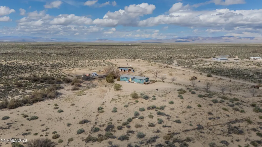 6877 Victor, Fallon, Nevada 89406, 3 Bedrooms Bedrooms, ,2 BathroomsBathrooms,Residential,Residential,Victor,260004413