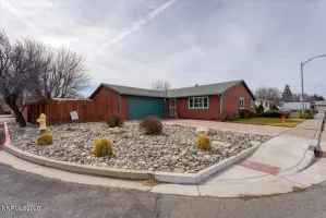 729 Palmwood, Sparks, Nevada 89434, 3 Bedrooms Bedrooms, ,2 BathroomsBathrooms,Residential,Residential,Palmwood,260002607 729 Palmwood, Sparks, Nevada 89434, 3 Bedrooms Bedrooms, ,2 BathroomsBathrooms,Residential,Residential,Palmwood,260002607