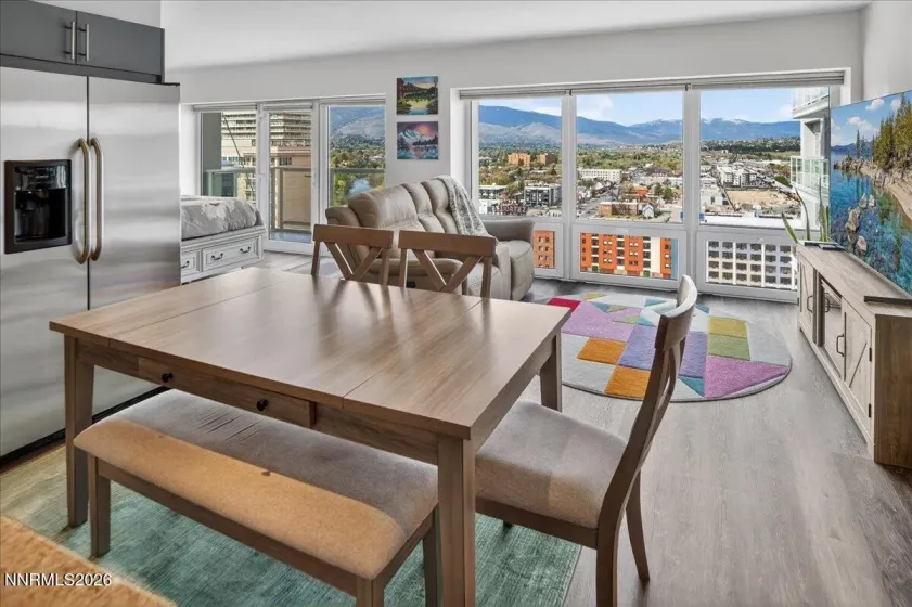 255 Sierra, Reno, Nevada 89501, ,1 BathroomBathrooms,Residential,Residential,Sierra,260004415