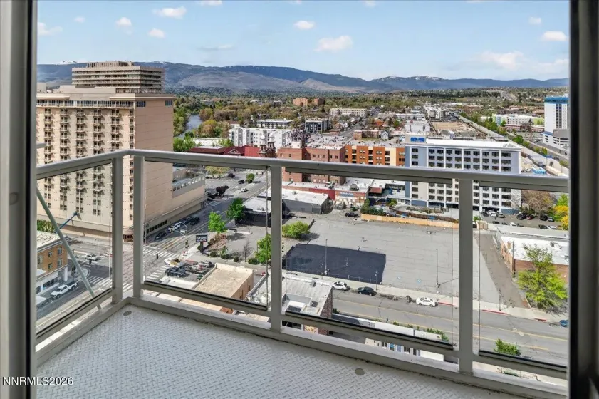 255 Sierra, Reno, Nevada 89501, ,1 BathroomBathrooms,Residential,Residential,Sierra,260004415