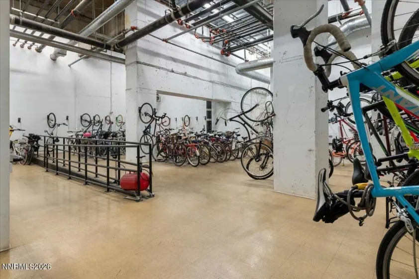 255 Sierra, Reno, Nevada 89501, ,1 BathroomBathrooms,Residential,Residential,Sierra,260004415