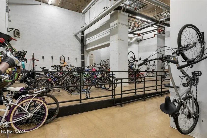 255 Sierra, Reno, Nevada 89501, ,1 BathroomBathrooms,Residential,Residential,Sierra,260004415