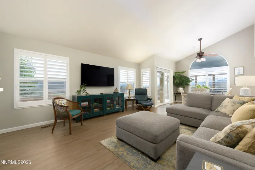 1039 Mica, Carson City, Nevada 89705, 2 Bedrooms Bedrooms, ,2 BathroomsBathrooms,Residential,Residential,Mica,260004416