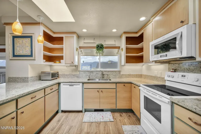 2820 Esaw, Minden, Nevada 89423, 3 Bedrooms Bedrooms, ,3 BathroomsBathrooms,Residential,Residential,Esaw,260004419