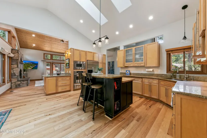 293 Cedar, Stateline, Nevada 89449, 3 Bedrooms Bedrooms, ,3 BathroomsBathrooms,Residential,Residential,Cedar,260004422