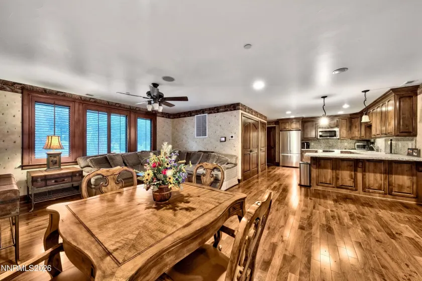 229 Five Creek, Gardnerville, Nevada 89460, 10 Bedrooms Bedrooms, ,10 BathroomsBathrooms,Residential,Residential,Five Creek,260004426