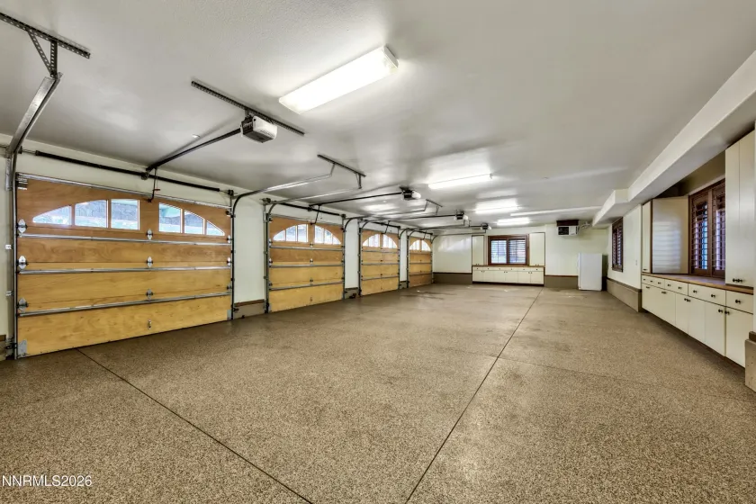 229 Five Creek, Gardnerville, Nevada 89460, 10 Bedrooms Bedrooms, ,10 BathroomsBathrooms,Residential,Residential,Five Creek,260004426