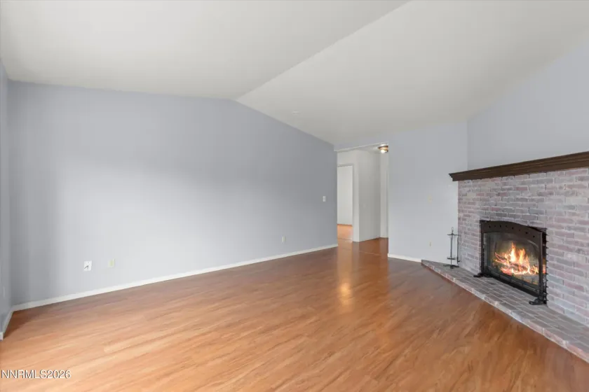 332 Woodside, Dayton, Nevada 89403, 3 Bedrooms Bedrooms, ,2 BathroomsBathrooms,Residential,Residential,Woodside,260003818