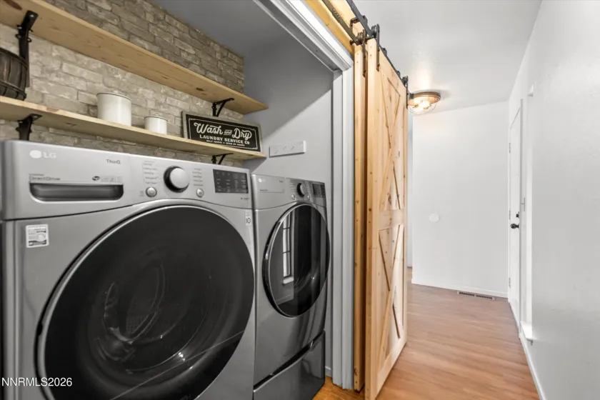 332 Woodside, Dayton, Nevada 89403, 3 Bedrooms Bedrooms, ,2 BathroomsBathrooms,Residential,Residential,Woodside,260003818