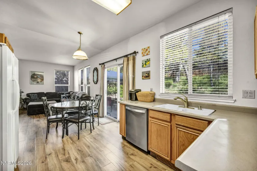 2405 Serena, Reno, Nevada 89503, 4 Bedrooms Bedrooms, ,3 BathroomsBathrooms,Residential,Residential,Serena,260004429