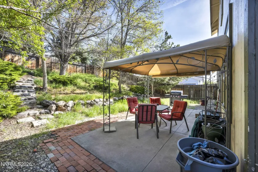 2405 Serena, Reno, Nevada 89503, 4 Bedrooms Bedrooms, ,3 BathroomsBathrooms,Residential,Residential,Serena,260004429