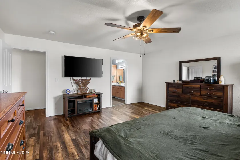 5287 Offenhauser, Winnemucca, Nevada 89445, 3 Bedrooms Bedrooms, ,2 BathroomsBathrooms,Residential,Residential,Offenhauser,260004430