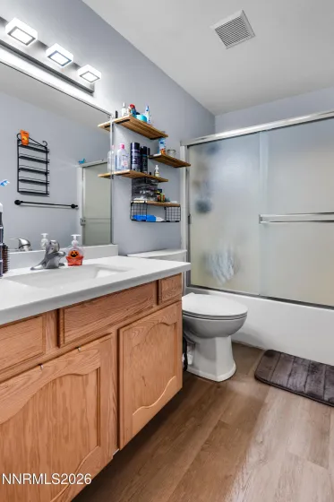 5287 Offenhauser, Winnemucca, Nevada 89445, 3 Bedrooms Bedrooms, ,2 BathroomsBathrooms,Residential,Residential,Offenhauser,260004430