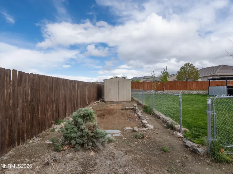 5287 Offenhauser, Winnemucca, Nevada 89445, 3 Bedrooms Bedrooms, ,2 BathroomsBathrooms,Residential,Residential,Offenhauser,260004430