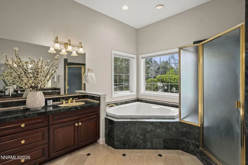 1145 Country Estates, Reno, Nevada 89511, 7 Bedrooms Bedrooms, ,6 BathroomsBathrooms,Residential,Residential,Country Estates,260004431