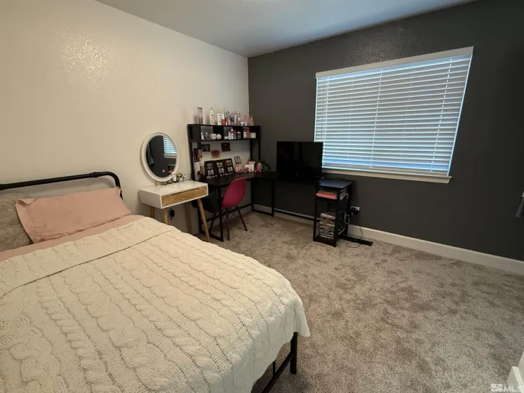 737 Hornet, Gardnerville, Nevada 89460, ,2 BathroomsBathrooms,Residential,Residential,Hornet,260004437