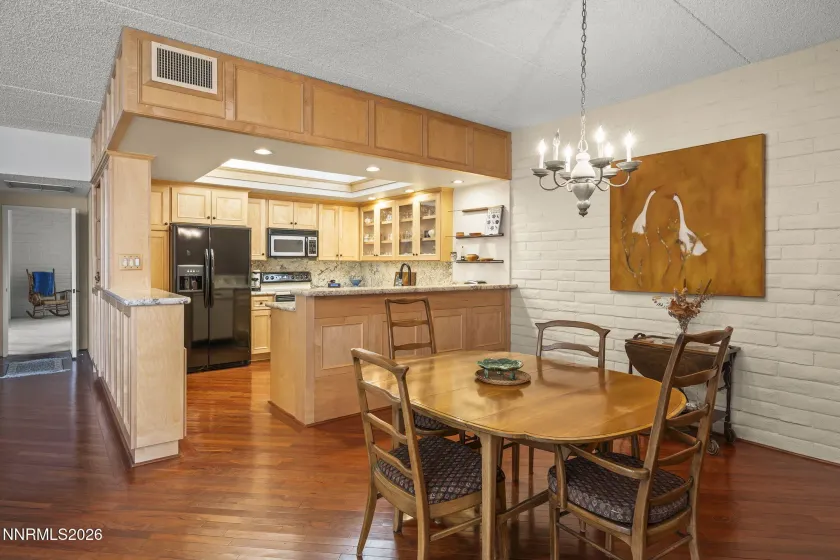 1200 Riverside, Reno, Nevada 89503, 2 Bedrooms Bedrooms, ,2 BathroomsBathrooms,Residential,Residential,Riverside,260004440