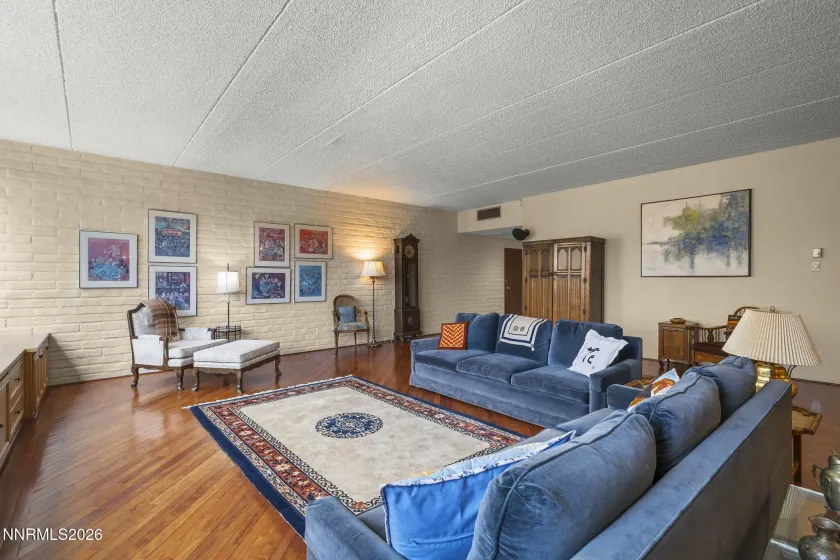 1200 Riverside, Reno, Nevada 89503, 2 Bedrooms Bedrooms, ,2 BathroomsBathrooms,Residential,Residential,Riverside,260004440