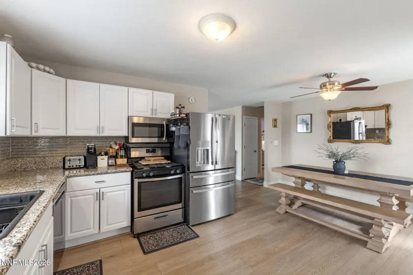 8648 Aquifer, Reno, Nevada 89506, 3 Bedrooms Bedrooms, ,2 BathroomsBathrooms,Residential,Residential,Aquifer,260004442