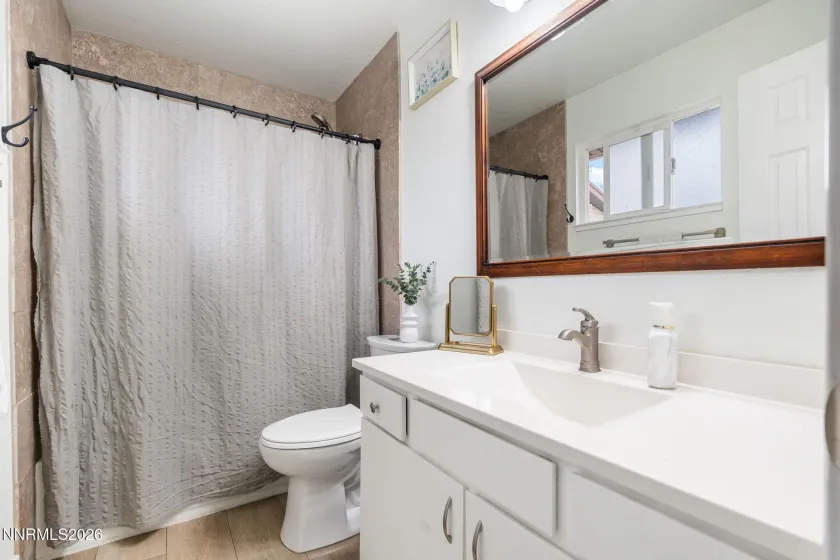 8648 Aquifer, Reno, Nevada 89506, 3 Bedrooms Bedrooms, ,2 BathroomsBathrooms,Residential,Residential,Aquifer,260004442