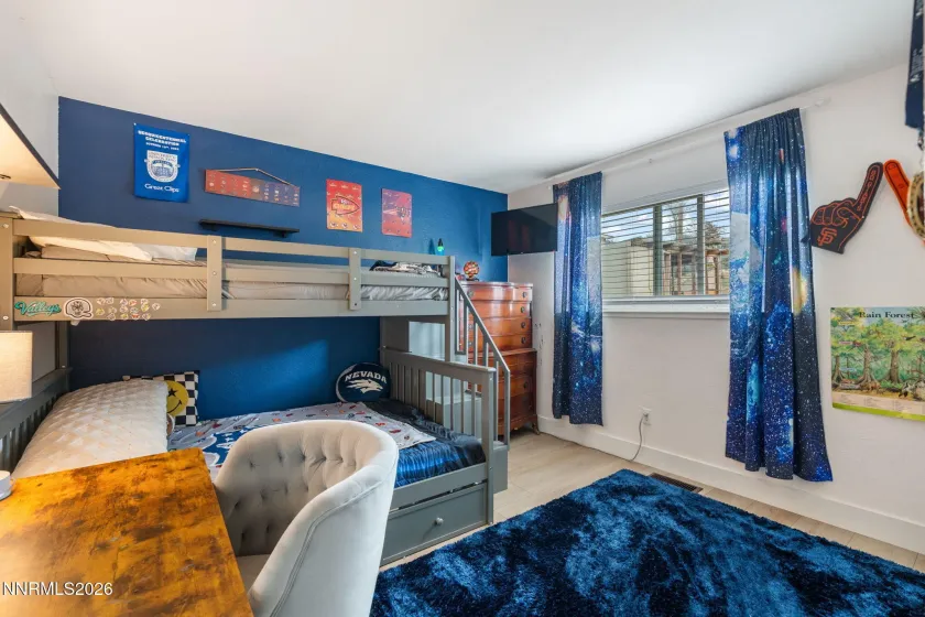 8648 Aquifer, Reno, Nevada 89506, 3 Bedrooms Bedrooms, ,2 BathroomsBathrooms,Residential,Residential,Aquifer,260004442