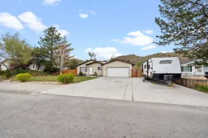 8648 Aquifer, Reno, Nevada 89506, 3 Bedrooms Bedrooms, ,2 BathroomsBathrooms,Residential,Residential,Aquifer,260004442