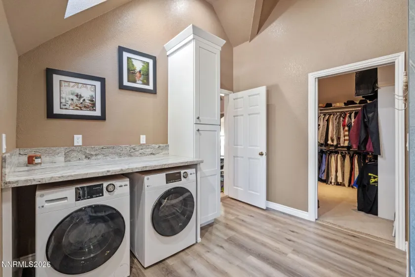 7850 Kevin, Reno, Nevada 89511, 3 Bedrooms Bedrooms, ,5 BathroomsBathrooms,Residential,Residential,Kevin,260004444