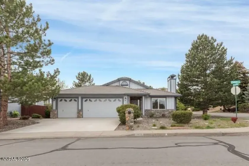 3618 Hemlock, Reno, Nevada 89509, 4 Bedrooms Bedrooms, ,2 BathroomsBathrooms,Residential,Residential,Hemlock,260004445