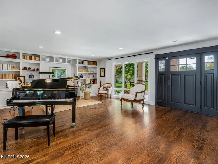 1965 Palmira, Reno, Nevada 89511, 4 Bedrooms Bedrooms, ,3 BathroomsBathrooms,Residential,Residential,Palmira,260004447