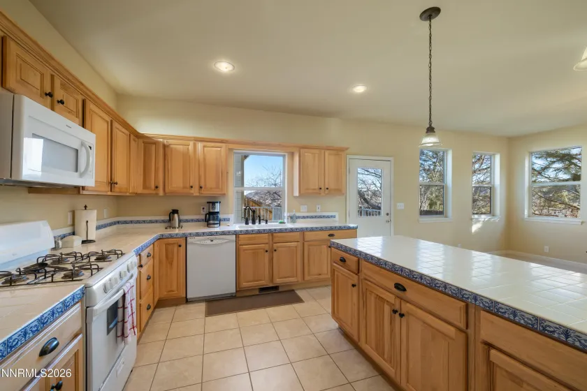 135 O, Virginia City, Nevada 89440, 3 Bedrooms Bedrooms, ,3 BathroomsBathrooms,Residential,Residential,O,260001788