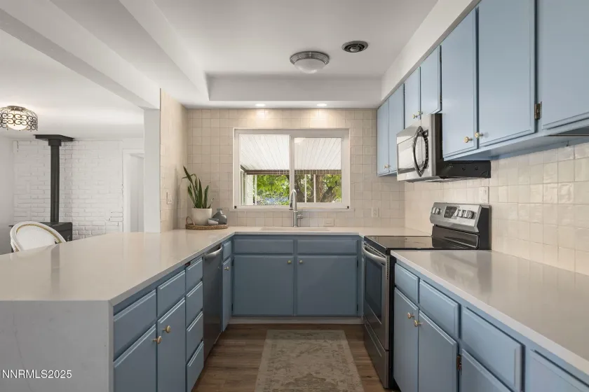 640 Robin, Reno, Nevada 89509, 3 Bedrooms Bedrooms, ,2 BathroomsBathrooms,Residential,Residential,Robin,250057149