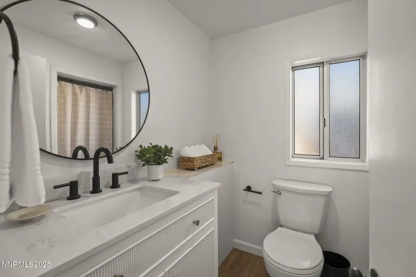 640 Robin, Reno, Nevada 89509, 3 Bedrooms Bedrooms, ,2 BathroomsBathrooms,Residential,Residential,Robin,250057149