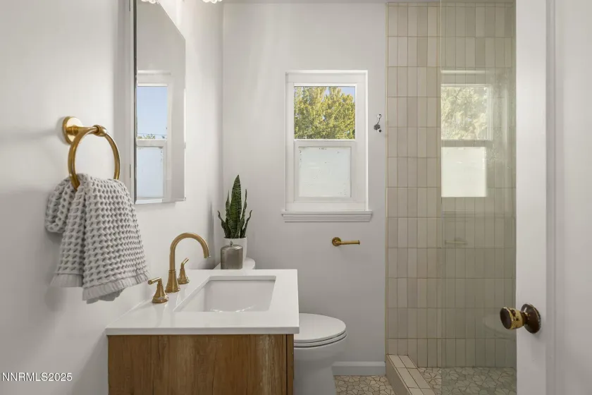 640 Robin, Reno, Nevada 89509, 3 Bedrooms Bedrooms, ,2 BathroomsBathrooms,Residential,Residential,Robin,250057149