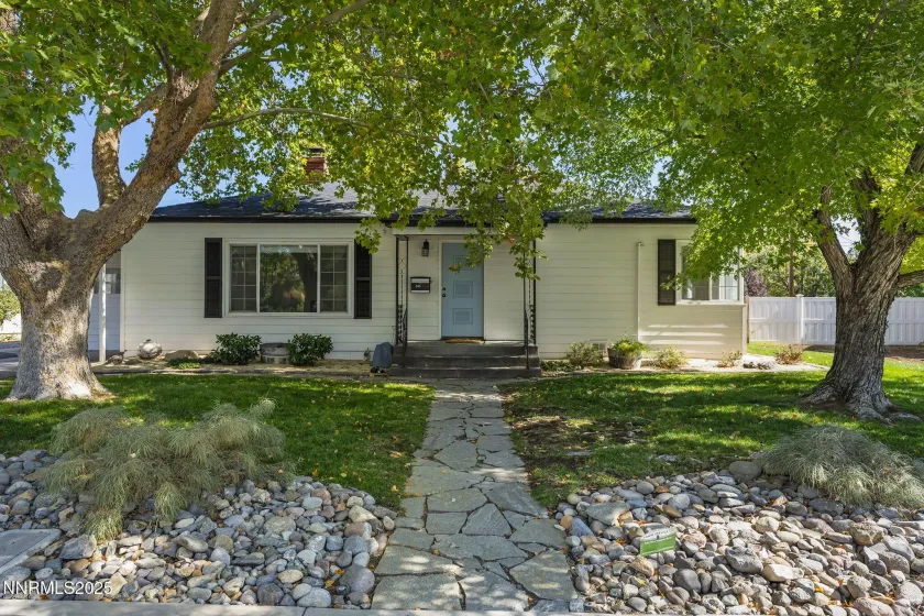 640 Robin, Reno, Nevada 89509, 3 Bedrooms Bedrooms, ,2 BathroomsBathrooms,Residential,Residential,Robin,250057149