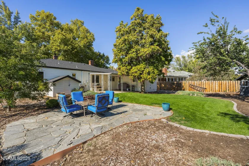 640 Robin, Reno, Nevada 89509, 3 Bedrooms Bedrooms, ,2 BathroomsBathrooms,Residential,Residential,Robin,250057149