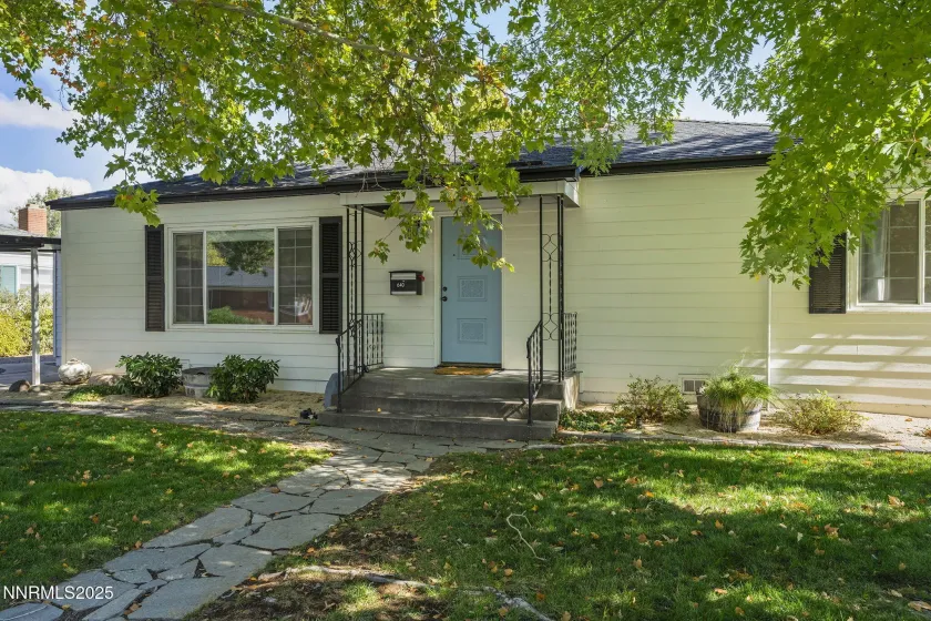 640 Robin, Reno, Nevada 89509, 3 Bedrooms Bedrooms, ,2 BathroomsBathrooms,Residential,Residential,Robin,250057149