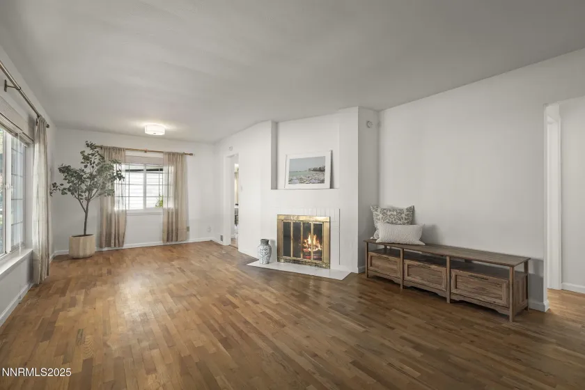 640 Robin, Reno, Nevada 89509, 3 Bedrooms Bedrooms, ,2 BathroomsBathrooms,Residential,Residential,Robin,250057149