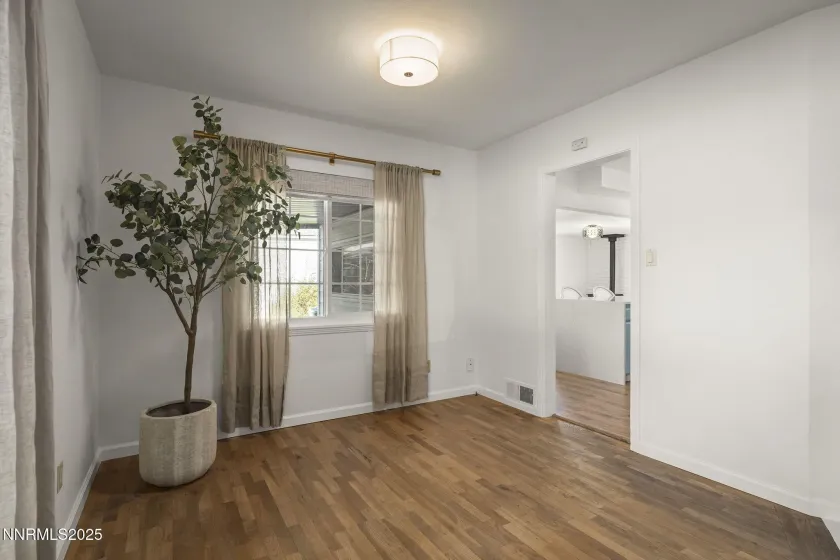 640 Robin, Reno, Nevada 89509, 3 Bedrooms Bedrooms, ,2 BathroomsBathrooms,Residential,Residential,Robin,250057149