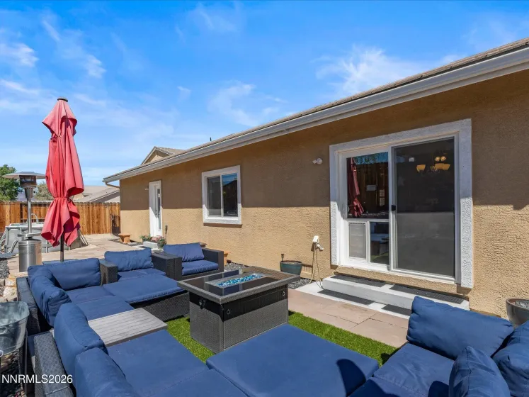 1472 Green River, Fernley, Nevada 89408, 4 Bedrooms Bedrooms, ,3 BathroomsBathrooms,Residential,Residential,Green River,260004448