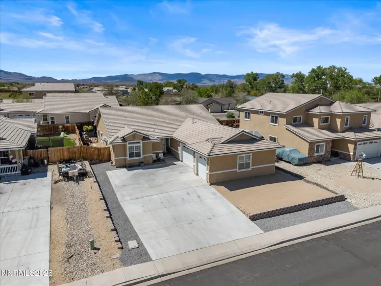 1472 Green River, Fernley, Nevada 89408, 4 Bedrooms Bedrooms, ,3 BathroomsBathrooms,Residential,Residential,Green River,260004448