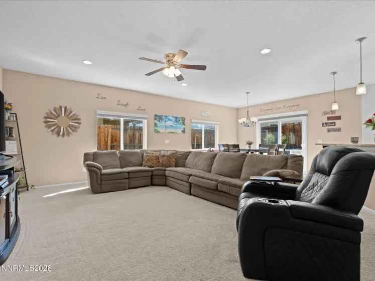 1472 Green River, Fernley, Nevada 89408, 4 Bedrooms Bedrooms, ,3 BathroomsBathrooms,Residential,Residential,Green River,260004448