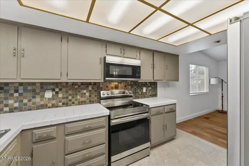 4730 Spring, Reno, Nevada 89502, 3 Bedrooms Bedrooms, ,2 BathroomsBathrooms,Residential,Residential,Spring,260004450