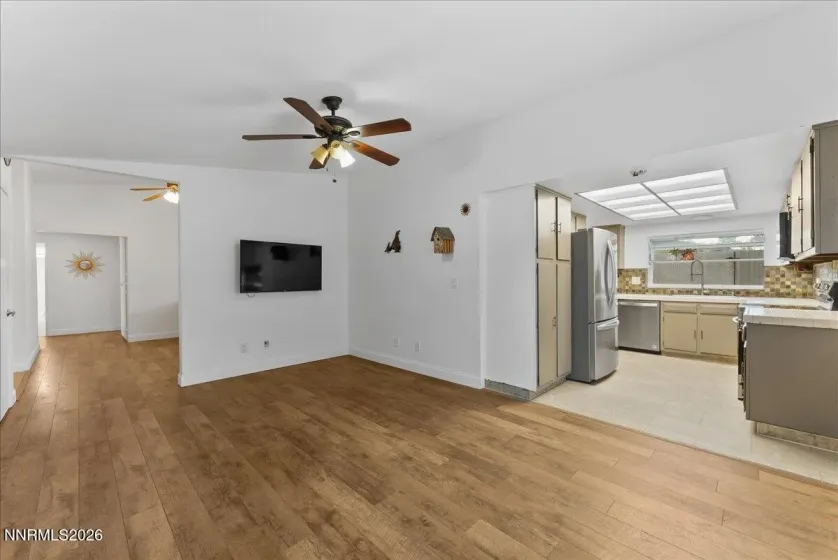 4730 Spring, Reno, Nevada 89502, 3 Bedrooms Bedrooms, ,2 BathroomsBathrooms,Residential,Residential,Spring,260004450