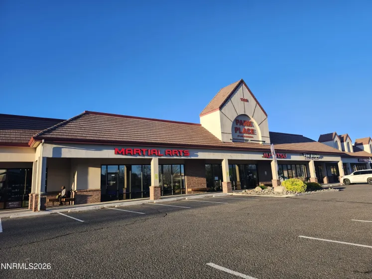 1332 Highway 395, Gardnerville, Nevada 89410, ,Commercial Sale,Residential,Highway 395,260004451