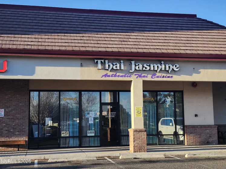 1332 Highway 395, Gardnerville, Nevada 89410, ,Commercial Sale,Residential,Highway 395,260004451