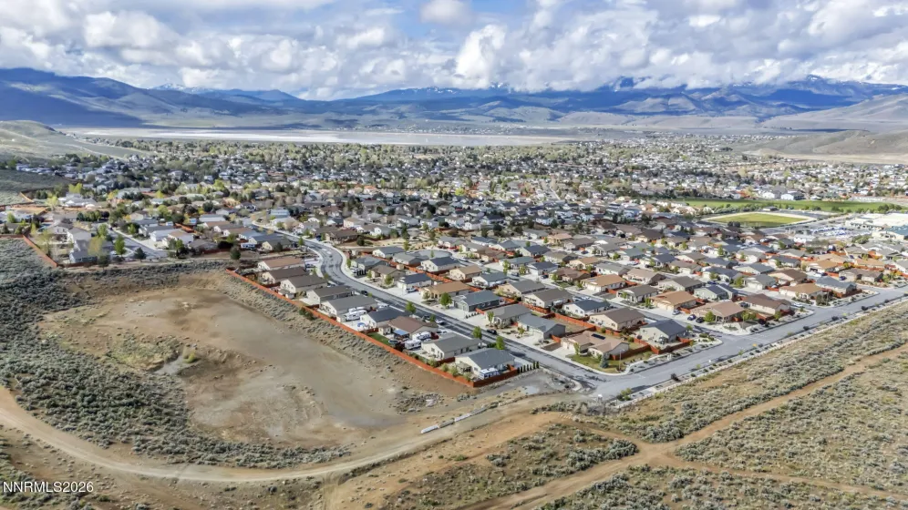 17211 Desert Lake, Reno, Nevada 89508, 4 Bedrooms Bedrooms, ,3 BathroomsBathrooms,Residential,Residential,Desert Lake,260004452